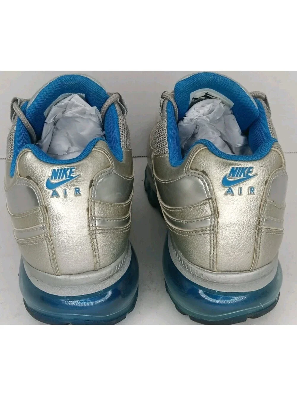 Nike Air Max 24/7  Women’s Athletic Sneakers Sz 8 Teal And Silver 397292-040